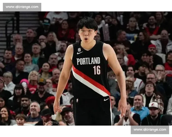 27+6+4!科沃德爆砍创纪录,灰熊换杨瀚森血赚? 27+6+4!科沃德爆砍创纪录,灰熊换杨瀚森血赚?