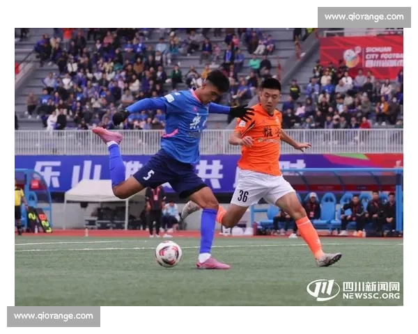 川超:乐山主场 2-0 擒雅安 张毅胡鸿潇建功 川超:乐山主场 2-0 擒雅安 张毅胡鸿潇建功