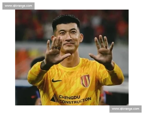 致命失误送登顶良机!蓉城争冠战翻船,刘殿座绝望,媒体人怒喷 致命失误送登顶良机!蓉城争冠战翻船,刘殿座绝望,媒体人怒喷